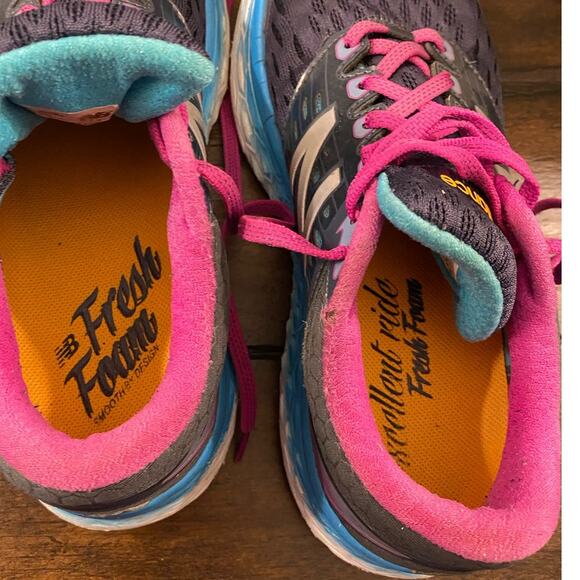 New Balance Fresh Foam‎ Womens 
Running Walking Shoes Athletic Black Pink Size 7 - Picture 5 of 6